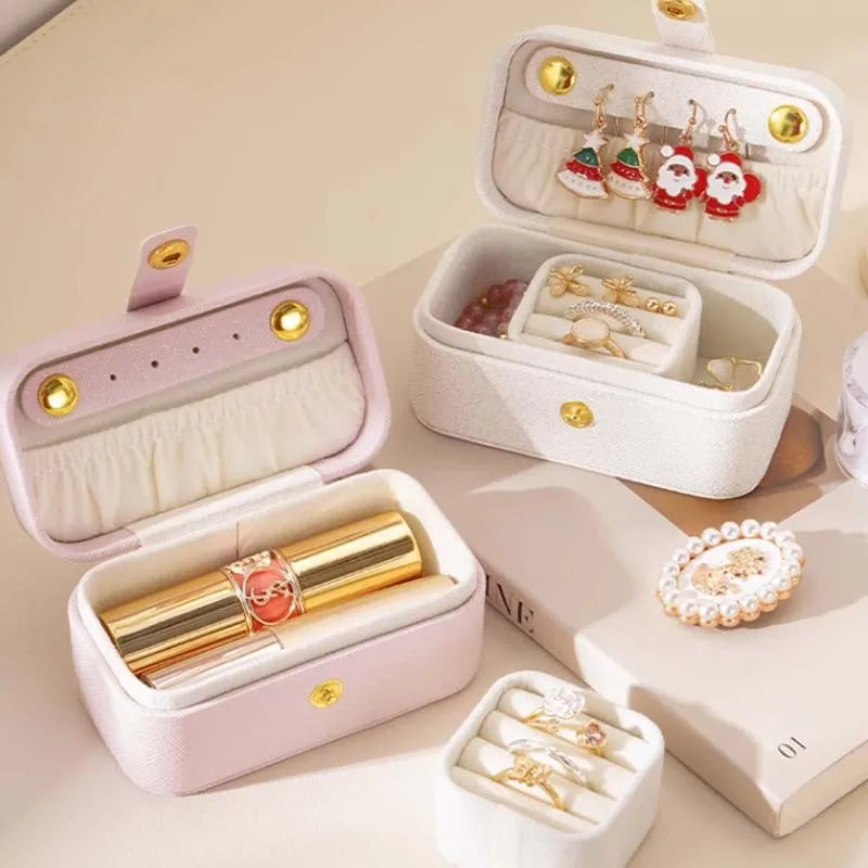 Exquisite Leder Schmuckbox – kompakte, tragbare Aufbewahrung für Ringe, Halsketten & Ohrringe für Reisen